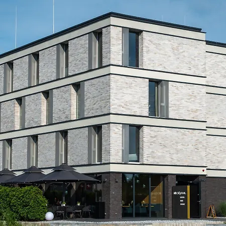 Dejanil Hannover 3*