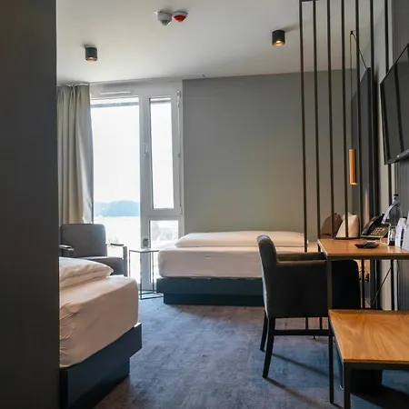 Hotel Dejanil Hannover 3*