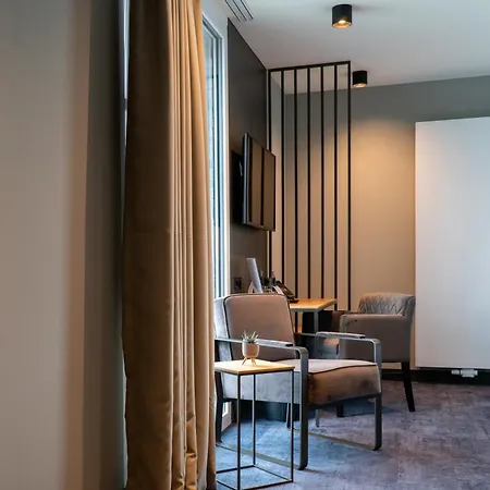 Dejanil Hannover Hotel 3*
